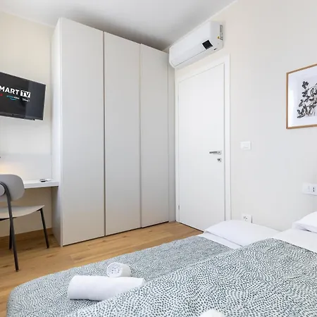 Апартаменты Hostdomus-green House Диано-Марина